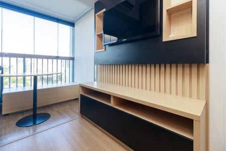 Sala de apartamento para alugar com 1 quarto, 28m² em Brooklin, São Paulo