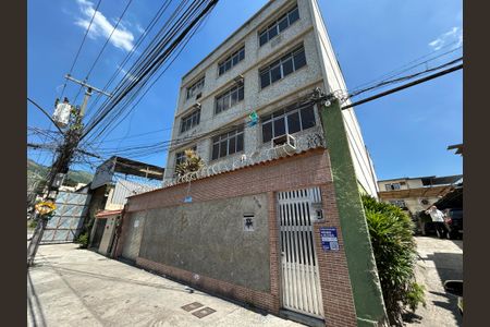 Apartamento à venda com 80m², 3 quartos e 1 vagaFachada + plaquinha