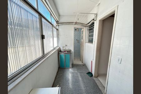 Apartamento à venda com 80m², 3 quartos e 1 vagaÁrea de Serviço