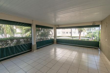 Apartamento à venda com 45m², 2 quartos e 1 vaga Apartamento à venda com 45m², 2 quartos e 1 vagaÁrea comum - Salão de festas