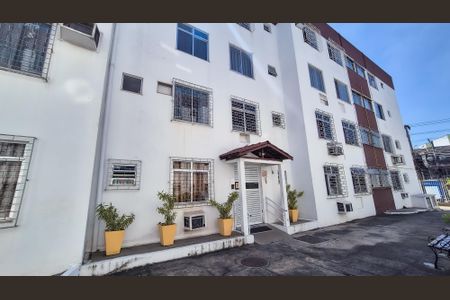 Apartamento à venda com 66m², 2 quartos e 1 vagaFrente do Bloco