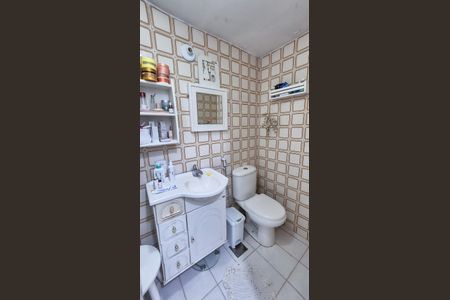 Apartamento à venda com 66m², 2 quartos e 1 vagaBanheiro 