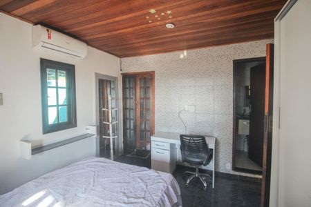 Casa para alugar com 150m², 3 quartos e 1 vaga Casa para alugar com 150m², 3 quartos e 1 vagaSuíte