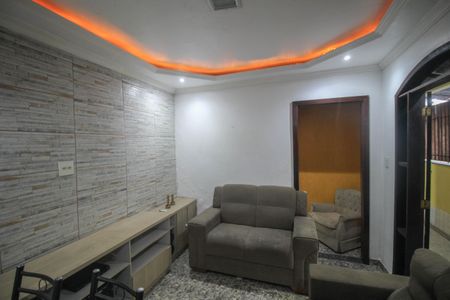 Casa para alugar com 150m², 3 quartos e 1 vaga Casa para alugar com 150m², 3 quartos e 1 vagaSala