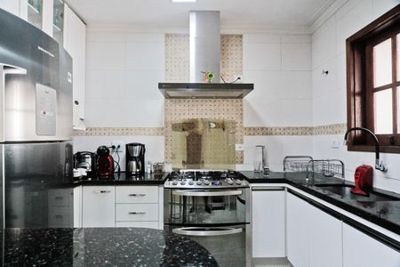 Casa de condomínio à venda com 109m², 2 quartos e 2 vagas Casa de condomínio à venda com 109m², 2 quartos e 2 vagasCozinha