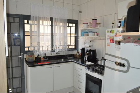 Casa para alugar com 175m², 2 quartos e 1 vagaCozinha