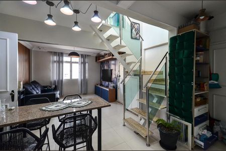 Apartamento para alugar com 149m², 3 quartos e 1 vaga