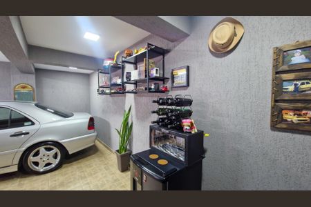 Casa à venda com 153m², 3 quartos e 4 vagasGaragem