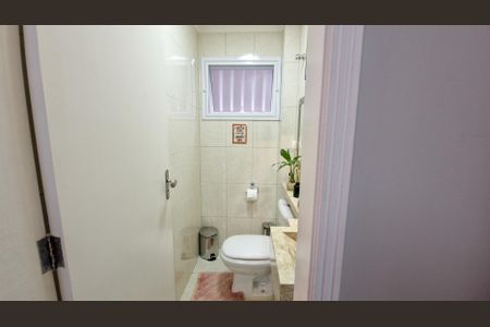 Casa à venda com 153m², 3 quartos e 4 vagasBanheiro