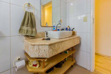 Casa à venda com 150m², 3 quartos e 2 vagasBanheiro social