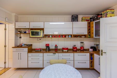 Casa à venda com 150m², 3 quartos e 2 vagasCozinha