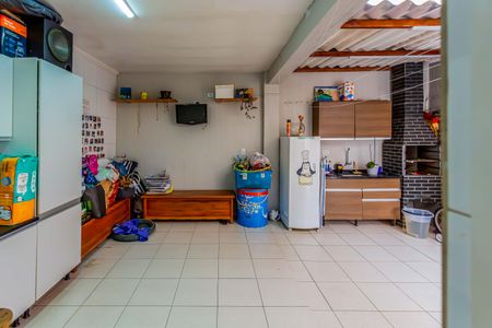 Casa à venda com 150m², 3 quartos e 2 vagasÁrea social