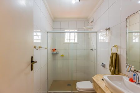 Casa à venda com 150m², 3 quartos e 2 vagasBanheiro social