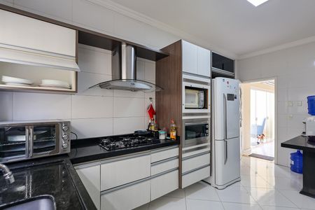 Casa de condomínio para alugar com 320m², 5 quartos e 4 vagas Casa de condomínio para alugar com 320m², 5 quartos e 4 vagasCozinha