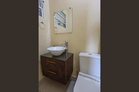Casa de condomínio para alugar com 320m², 5 quartos e 4 vagas Casa de condomínio para alugar com 320m², 5 quartos e 4 vagasLavabro