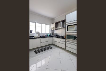 Casa de condomínio para alugar com 320m², 5 quartos e 4 vagas Casa de condomínio para alugar com 320m², 5 quartos e 4 vagasCozinha