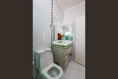 Casa de condomínio para alugar com 320m², 5 quartos e 4 vagas Casa de condomínio para alugar com 320m², 5 quartos e 4 vagasBanheiro da Suíte 3