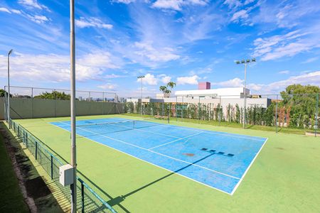 Casa de condomínio para alugar com 320m², 5 quartos e 4 vagas Casa de condomínio para alugar com 320m², 5 quartos e 4 vagasQuadra Esportiva