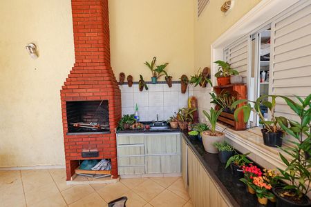 Casa de condomínio para alugar com 320m², 5 quartos e 4 vagas Casa de condomínio para alugar com 320m², 5 quartos e 4 vagasArea Gourmet