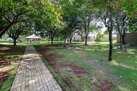 Casa de condomínio para alugar com 320m², 5 quartos e 4 vagas Casa de condomínio para alugar com 320m², 5 quartos e 4 vagasÁrea comum