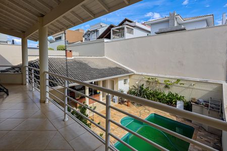 Casa de condomínio para alugar com 320m², 5 quartos e 4 vagas Casa de condomínio para alugar com 320m², 5 quartos e 4 vagasSacada Suites