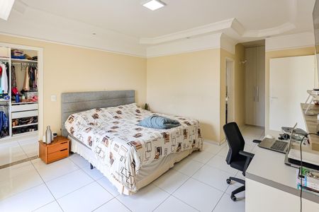 Casa de condomínio para alugar com 320m², 5 quartos e 4 vagas Casa de condomínio para alugar com 320m², 5 quartos e 4 vagasSuite 1