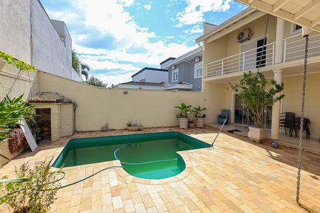 Casa de condomínio para alugar com 320m², 5 quartos e 4 vagas Casa de condomínio para alugar com 320m², 5 quartos e 4 vagasPisicina