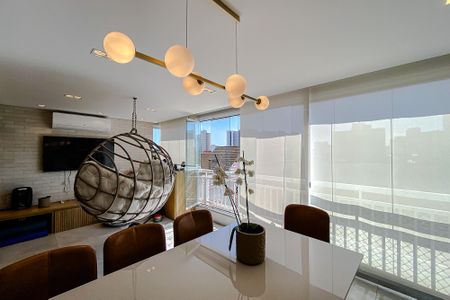 Apartamento à venda com 103m², 3 quartos e 2 vagas Apartamento à venda com 103m², 3 quartos e 2 vagasVaranda da Sala