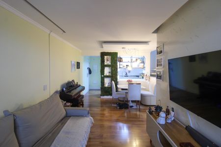Sala de apartamento para alugar com 3 quartos, 152m² em Vila Polopoli, São Paulo