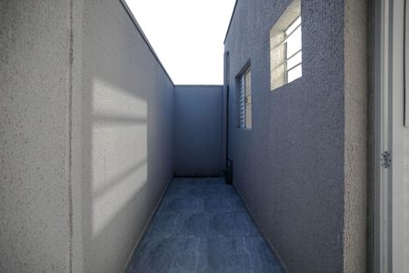 Área de Serviço de casa para alugar com 2 quartos, 50m² em Vila Sao Paulo, Mogi das Cruzes
