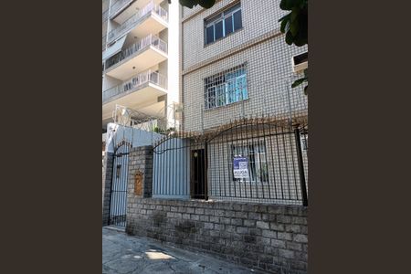 Apartamento para alugar com 55m², 2 quartos e sem vagaFachada