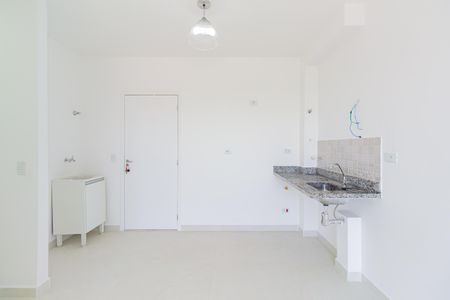 Apartamento para alugar com 42m², 2 quartos e sem vaga Apartamento para alugar com 42m², 2 quartos e sem vagaCozinha e Área de Serviço