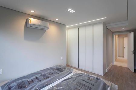 Apartamento para alugar com 110m², 4 quartos e 2 vagas Apartamento para alugar com 110m², 4 quartos e 2 vagasSuíte