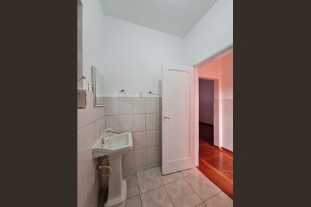 Casa para alugar com 150m², 2 quartos e sem vaga Casa para alugar com 150m², 2 quartos e sem vagaBanheiro