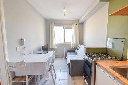 Apartamento à venda com 27m², 1 quarto e sem vaga Apartamento à venda com 27m², 1 quarto e sem vagaSala