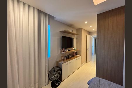 Apartamento à venda com 122m², 4 quartos e 2 vagas Apartamento à venda com 122m², 4 quartos e 2 vagasQuarto 1