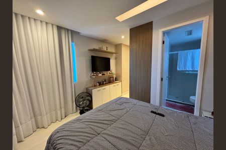 Apartamento à venda com 122m², 4 quartos e 2 vagas Apartamento à venda com 122m², 4 quartos e 2 vagasQuarto 1
