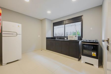 Studio à venda com 24m², 1 quarto e sem vagaSalão de Festas