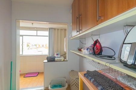 Apartamento à venda com 174m², 3 quartos e 1 vagaÁrea de serviço