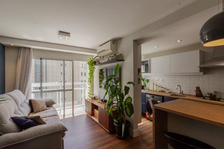 Sala de apartamento à venda com 1 quarto, 48m² em Indianópolis, São Paulo