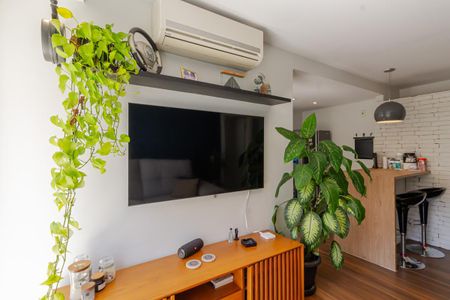 Sala de apartamento para alugar com 1 quarto, 48m² em Indianópolis, São Paulo