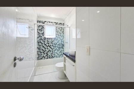 Apartamento à venda com 104m², 2 quartos e 2 vagasBanheiro 