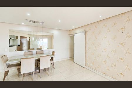 Apartamento à venda com 104m², 2 quartos e 2 vagasSala