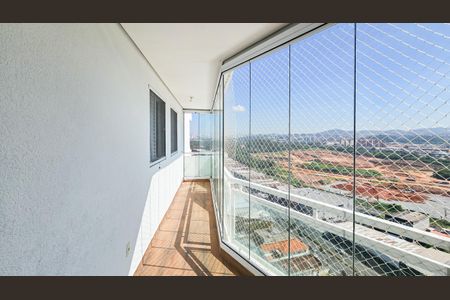 Sacada de apartamento à venda com 2 quartos, 104m² em Km 18, Osasco