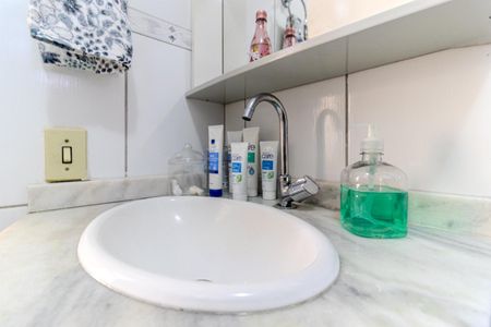 Apartamento à venda com 75m², 3 quartos e sem vaga Apartamento à venda com 75m², 3 quartos e sem vagaBanheiro