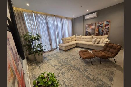 Casa de condomínio à venda com 380m², 3 quartos e 3 vagas