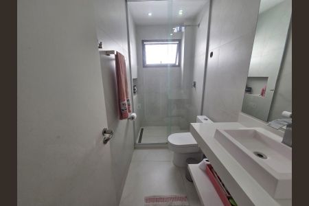 Casa de condomínio à venda com 380m², 3 quartos e 3 vagas