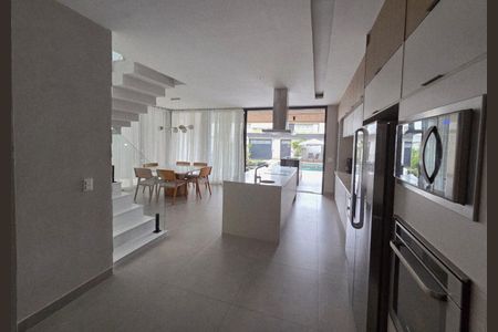 Casa de Condomínio à venda com 3 quartos, 380m² em Recreio dos Bandeirantes, Rio de Janeiro