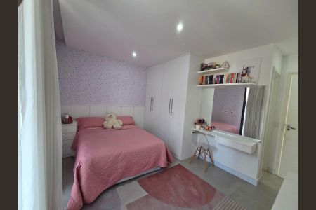 Casa de condomínio à venda com 380m², 3 quartos e 3 vagas