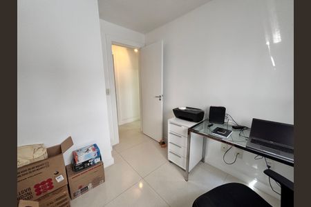 Apartamento à venda com 103m², 3 quartos e 2 vagas Apartamento à venda com 103m², 3 quartos e 2 vagasQuarto 2